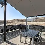 Semesterbostad Awesome In With Sauna